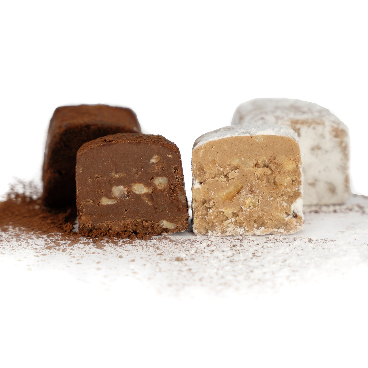 TRUFLE- CZEKOLADKI Z PRAŻONYMI ORZECHAMI LASKOWYMI W OZDOBNEJ METALOWEJ PUSZCE