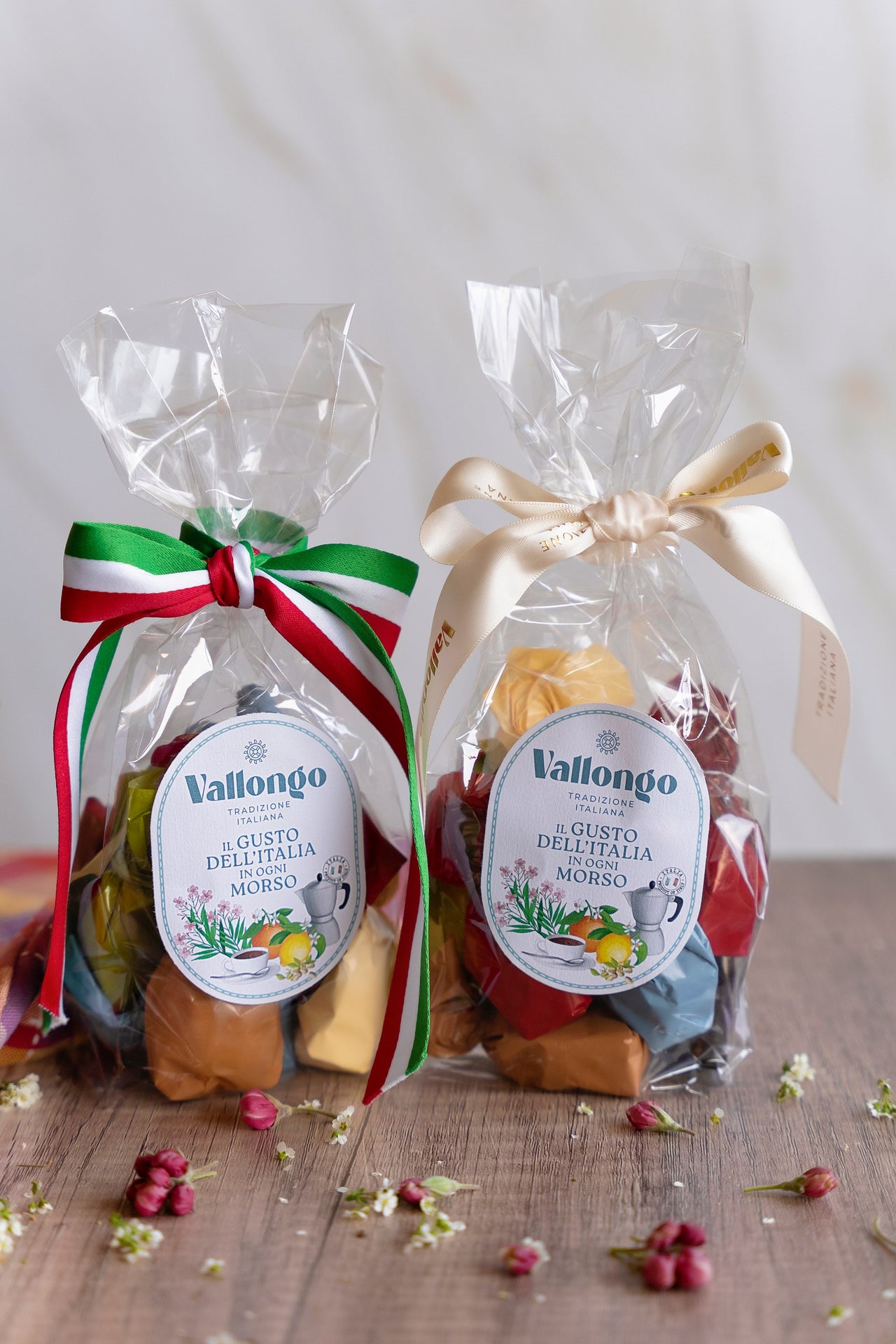 CZEKOLADKI Z NADZIENIEM O SMAKU RUMOWYM, LIMONCELLO I BRZOSKWINI-AMARETTO - 500 G