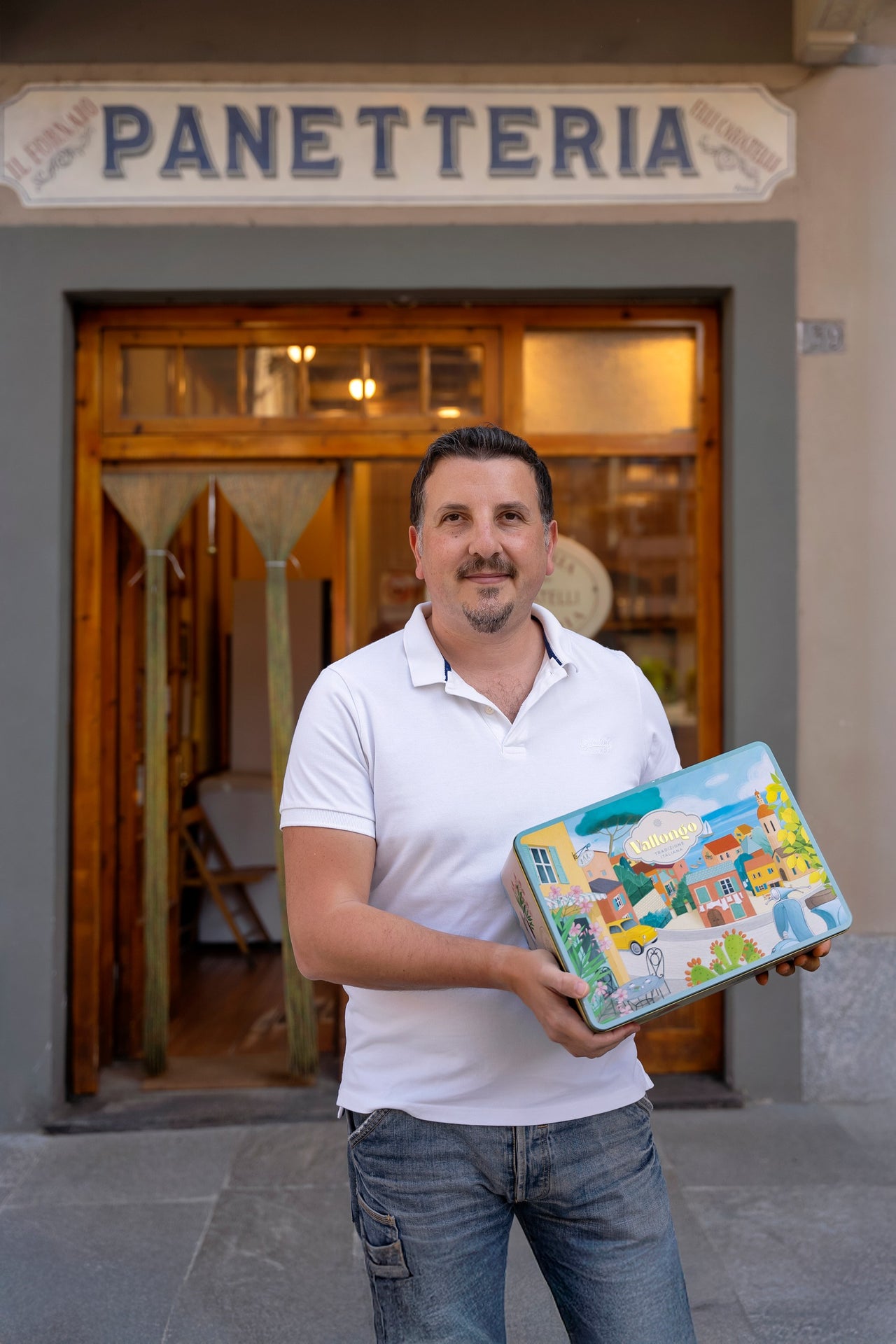 Panettone z Owocami Kandyzowanymi i Rodzynkami 750 g, Krem Pistacjowy 40% 210 g, Nożyk w Prezencie