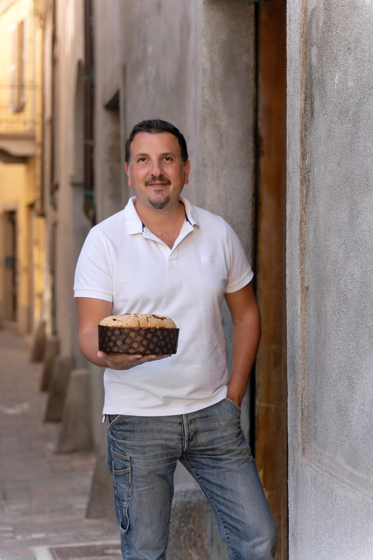 Panettone z Owocami Kandyzowanymi i Rodzynkami 750 g, Krem Pistacjowy 40% 210 g, Nożyk w Prezencie