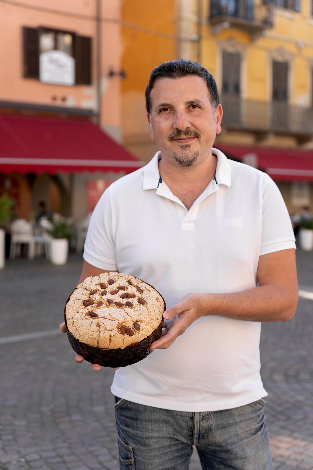 Panettone z Owocami Kandyzowanymi i Rodzynkami 750 g, Krem Pistacjowy 40% 210 g, Nożyk w Prezencie